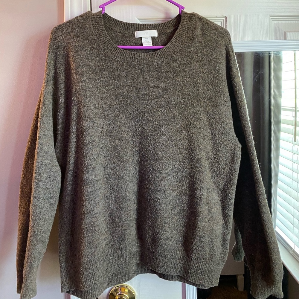 H&M short sweater